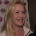 Angela Kinsey On Steve Carell’s Last Day At ‘The Office’
