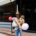 Jessica Alba sports a timi & leslie bag while shopping with daughter Honor Marie on July 29, 2009 in Los Angeles