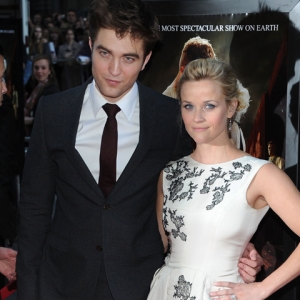 Access Extended: Robert Pattinson & Reese Witherspoon’s ‘Water For Elephants’ Premiere