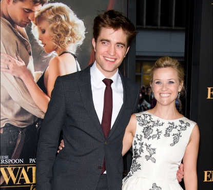 Robert Pattinson and Reese Witherspoon step out at the “Water For Elephants” premiere at the Ziegfeld Theatre in New York City on April 17, 2011