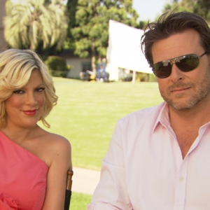 Tori Spelling & Dean McDermott Talk ‘Tori & Dean: sTORIbook Weddings’

