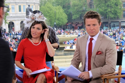 Kit and Billy get ready for the final Access Hollywood Live from London, April 29, 2011