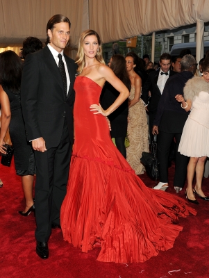 Tom Brady and Gisele Bundchen look stunning at the “Alexander McQueen: Savage Beauty” Costume Institute Gala at The Metropolitan Museum of Art in New York City on May 2, 2011 