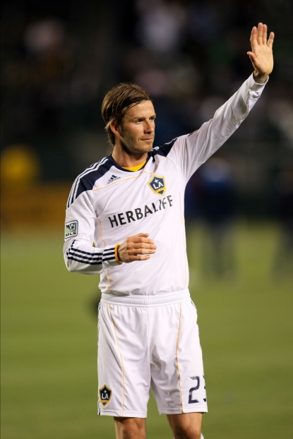 David Beckham waves to the fans after the Galaxy defeated the Portland Timbers 3-0 in their MLS match at The Home Depot Center in Carson, Calif. on April 23, 2011