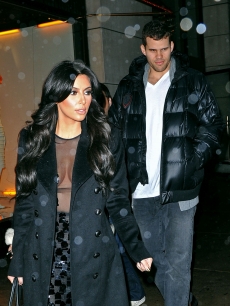 Kim Kardashian and Kris Humphries are spotted leaving Barneys in New York City on January 18, 2011 Kim Kardashian and Kris Humphries are spotted leaving Barneys in New York City on January 18, 2011 