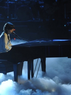 Dia Frampton performs Kanye West’s “Heartless” on NBC’s “The Voice,” June 7, 2011