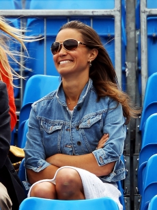 Pippa Middleton watches a Men’s Singles match at the AEGON Championships at Queens Club in London on June 9, 2011