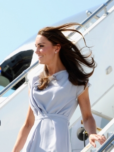 Duchess Kate touches down at LAX in a lavender Peridot dress by Roksanda Illnicic, Los Angeles, July 7, 2011
