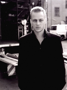 Tom Wlaschiha
