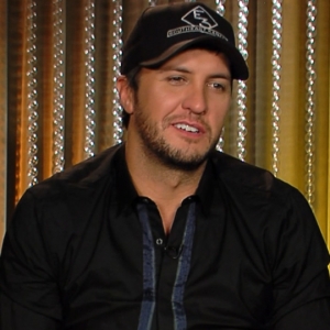 Luke Bryan: A Sex Symbol?
