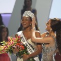 Leila Lopes, from Angola, receives the crown of Miss Universe 2011 from the former Queen Ximena Navarrete at Credicard Hall in Sao Paulo, Brazil on September 12, 2011