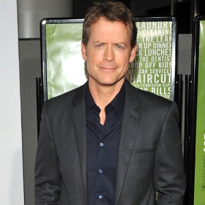 Greg Kinnear Hits The ‘I Don’t Know How She Does It’ Premiere