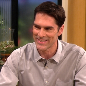 Access Hollywood Live: How Did Thomas Gibson’s Experience With Chuck Lorre Compare To Charlie Sheen’s Experience?

