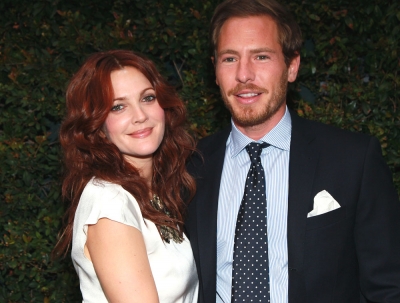 Drew Barrymore and art consultant Will Kopelman attend Chanel’s benefit dinner for the Natural Resources Defense Council’s Ocean Initiative at the home of Ron & Kelly Meyer in Malibu, Calif. on June 4, 2011
