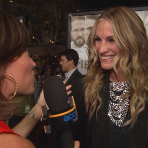 Access Hollywood Live: ‘Fireflies In The Garden’ Premiere ¿ Kit Hoover’s First Red Carpet!