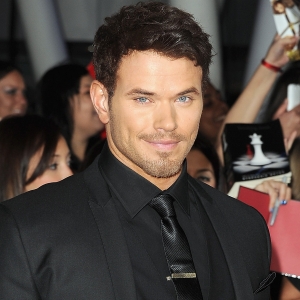 Kellan Lutz’s Box Office Battle With ‘Immortals’ & ‘Breaking Dawn’