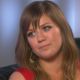 Kelly Clarkson sits down with Access guest correspondent Jill Martin to discuss the media’s constant scrutiny of her life. So, does she feel bad when she’s the criticism?