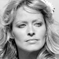 Farrah Fawcett, 1977