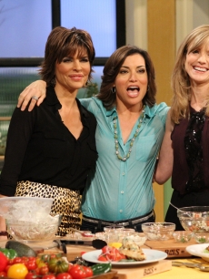 Kit Hoover joins guest host Lisa Rinna and Courtney Thorne-Smith for an Atkins cooking segment on Access Hollywood Live on January 25, 2012