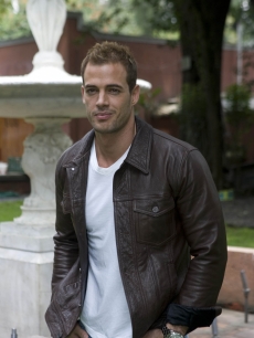 William Levy poses for a photo during the beginning of the recordings of the soap opera El Triunfo del Amor, Mexico City, on September 7, 2010