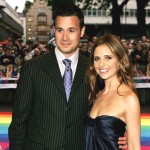 Sarah Michelle Gellar and Freddie Prinze Jr. pose for a picture at the ‘Hairspray’ premiere at the Odeon Cinema Leicester Square on July 05, 2007 in London, England