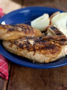 Barbecued Chicken from ‘Trisha’s Southern Kitchen’ with Trisha Yearwood, courtesy of Food Network