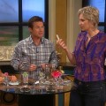 Jane Lynch Takes The Celebrity Fragrance Quiz!
