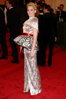 Elizabeth Banks steps out at the ‘Schiaparelli And Prada: Impossible Conversations’ Costume Institute Gala at the Metropolitan Museum of Art in New York City on May 7, 2012