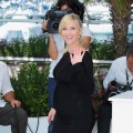 Reese Witherspoon shows off her baby bump at the ‘Mud’ photocall during the 65th Annual Cannes Film Festival in Cannes, France on May 26, 2012