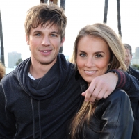 90210 Star Matt Lanter Weds Angela Stacy
