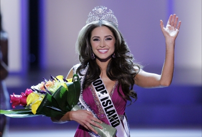 Miss Rhode Island USA Olivia Culpo waves to the crowd after winning the 2012 Miss USA pageant at the Planet Hollywood Resort & Casino in Las Vegas on June 3, 2012