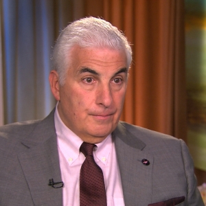 Does Mitch Winehouse Blame Blake Fielder-Civil For Amy Winehouse’s Death?
