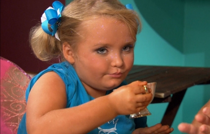 Alana ‘Honey Boo Boo’ Thompson  chats with Access Hollywood in New York City on August 7, 2012 
