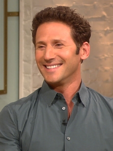‘Royal Pains’ star Mark Feuerstein visits Access Hollywood Live on August 29, 2012