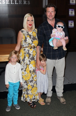 Tori Spelling and husband Dean McDermott pose with their children (L-R) Liam McDermott, Stella McDermott and Hattie McDermott at a signing for Spelling’s book ‘celebraTORI’ at Barnes & Noble at The Grove, Los Angeles, on April 17, 2012