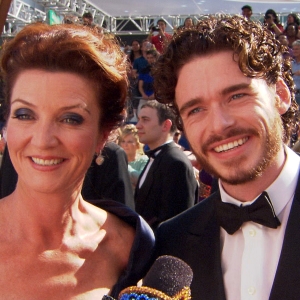 Emmys 2012: Game Of Thrones’ Richard Madden & Michelle Fairley Star Gazing On The Red Carpet
