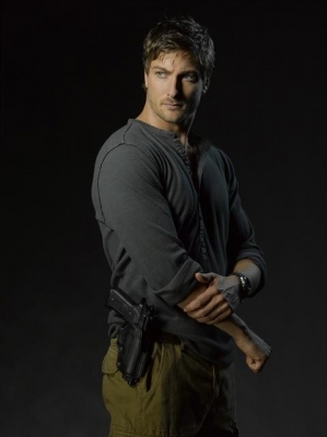 Daniel Lissing as SEAL Officer James King on ABC’s ‘Last Resort’