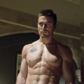 Stephen Amell as Oliver Queen in ‘Arrow,’ Episode 1, Season 1