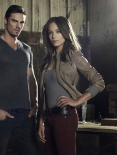 Jay Ryan and Kristin Kreuk in The CW’s ‘Beauty and the Beast’
