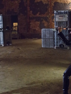 Stephen Amell as ‘Arrow’ and Kelly Hu as China White on ‘Arrow,’ Episode 2, Season 1