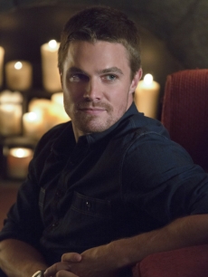 Stephen Amell as Oliver Queen in ‘Arrow,’ Episode 2, Season 1 — ‘Honor Thy Father’