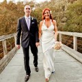 Charlie Bigelow and Elisa Donovan tied the knot in October, 2012