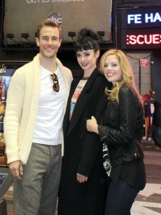 James Van der Beek, Dreama Walker, Krysten Ritter seen filming ‘Don’t Trust That B**** In Apt 23’ in New York City on October 23, 2012 