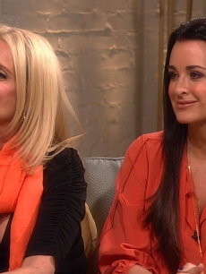 ‘The Real Housewives of Beverly Hills’ stars Kyle and Kim Richards stopped by Access Hollywood Live on October 31, 2012