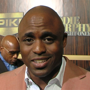Stars Urge People To Vote
