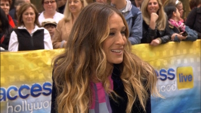 Sarah Jessica Parker stops by Access Hollywood Live on October 25, 2012