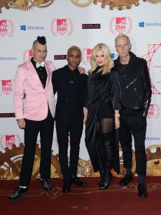 Adrian Young, Tony Kanal, Gwen Stefani and Tom Dumont of No Doubt arrive at the MTV EMA’s 2012 at Festhalle Frankfurt on November 11, 2012 in Frankfurt am Main, Germany