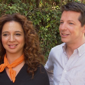 Do Maya Rudolph & Sean Hayes Dress Up For Halloween?
