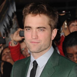 Robert Pattinson Explains His Interesting Style Choice At The Breaking Dawn - Part II Premiere
