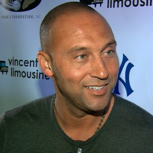 Derek Jeter Laughs Off ‘Derek Eater’ Photo